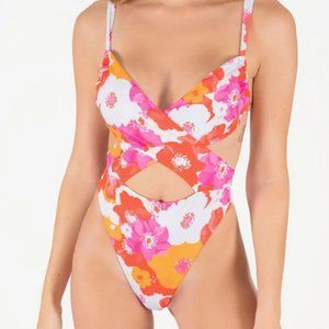 ONEONE kylie one piece blossom (Size L; NWOT)